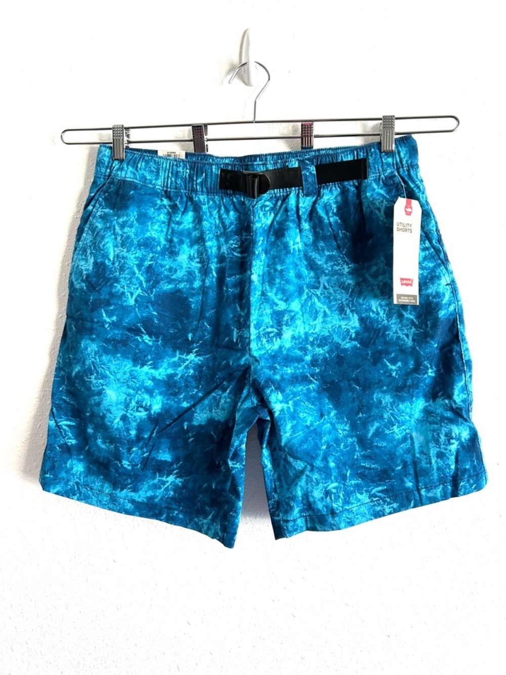 Levi's Elastic Waist Shorts Men's Size L Blue Stretch Utility Casual Pockets